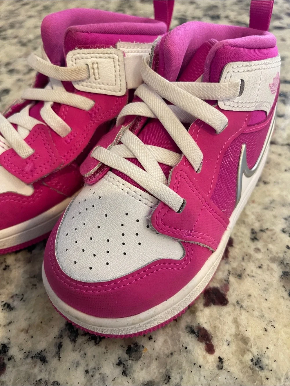 Nike Little Toddler Size 7 Hot Pink and White High-Top Sneakers with Velcro
